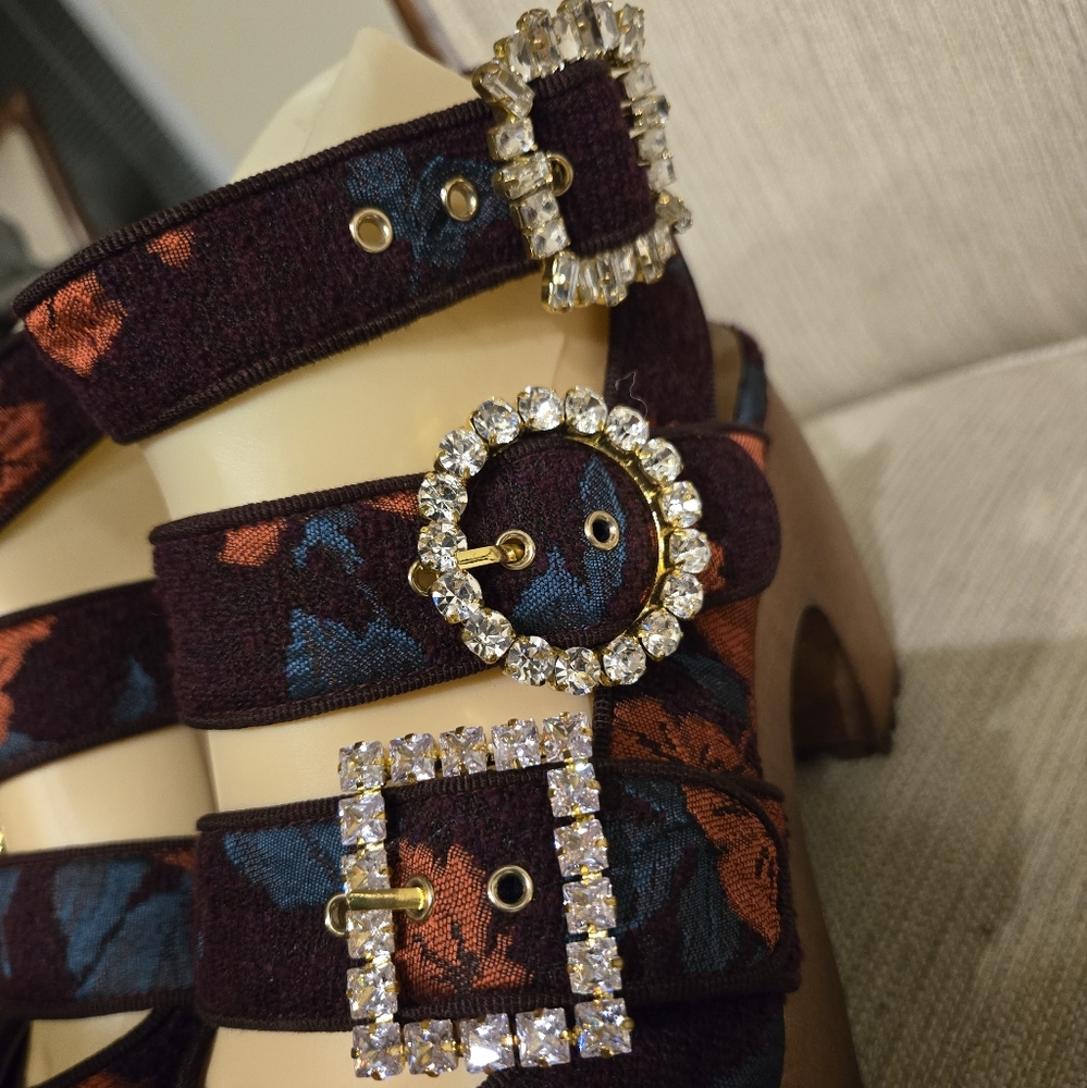 Autumn Adiegbo Triple-Strap Brocade Platform Clogs Crystal Buckles 9.5 NEW Italy - Picture 5 of 12